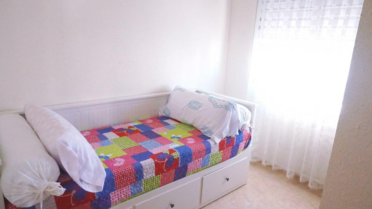 Apartamento Con Piscina Y Parking Daire Gandía Dış mekan fotoğraf